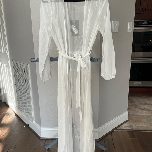 Black/white maxi belted beach kimono - Picture 14 of 14